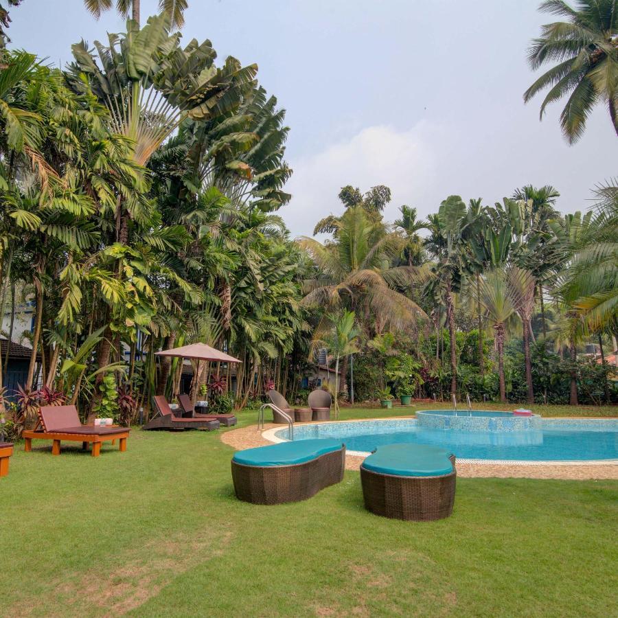 Godwin Goa Hotel Candolim Exterior photo