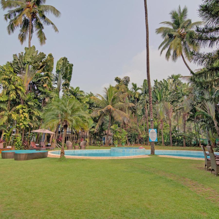 Godwin Goa Hotel Candolim Exterior photo