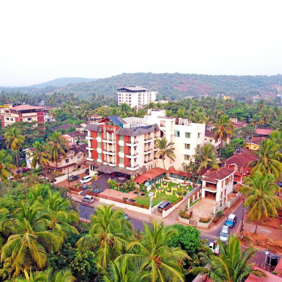 Godwin Goa Hotel Candolim Exterior photo